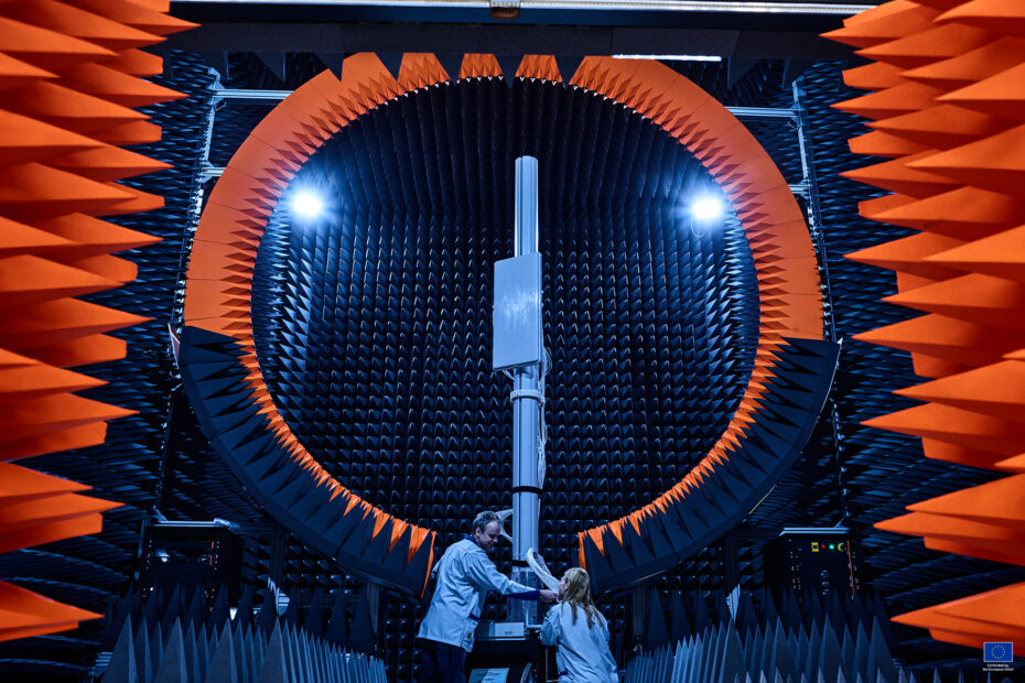 5G testing in the Stargate antenna chamber in Oulu, Finland