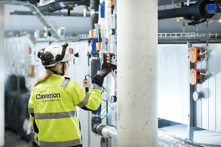 Caverion technician at work. Taken av Lambertseter sykehjem, Oslo, Norway for 'Folka Våre' (Our People) campaign. Photo by Caverion Caverion Technician at work. Taken av Lambertseter sykehjem, Oslo, Norway For 'Folka Våre' (Our People) campaign. (MG_0909) Pictured: Hilde Dahl Hjerkinn